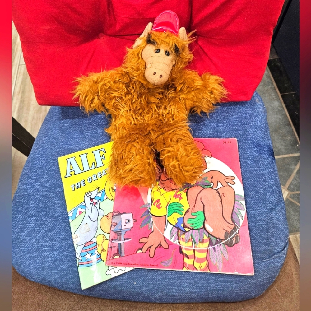 Vintage 1980's ALF Hand Puppet Plush & Book Bundle